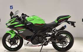 KAWASAKI NINJA 400 2022 EX400G