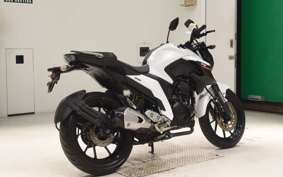 YAMAHA FZ25