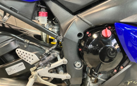 YAMAHA YZF-R1 2002 RN09