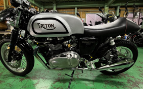 TRIUMPH TRIUMPH THRUXTON 2012 TJ9147