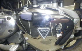 TRIUMPH BONNEVILLE 2001