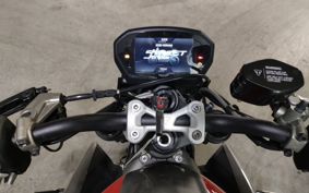 TRIUMPH STREET TRIPLE RS 2020 HDA554