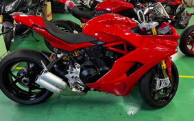 DUCATI SUPER SPORT S 2017 VA01