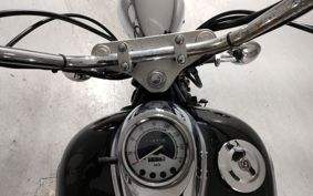YAMAHA DRAGSTAR 250 VG02J