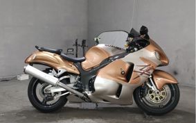 SUZUKI GSX-1300R HAYABUSA GW71A