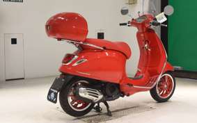 VESPA PRIMAVERA125