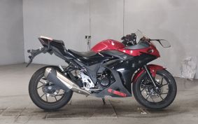 SUZUKI GSX250 R DN11A