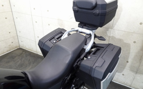 SUZUKI STROM 250 DS11A