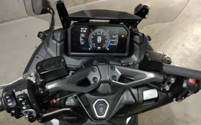 YAMAHA T-MAX 560 2024 SJ19J