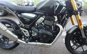 TRIUMPH  TRIUMPH  SPEED 400 2024 T127Y6