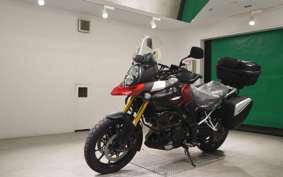 SUZUKI Vｽﾄﾛｰﾑ1000A 2015 VU51A