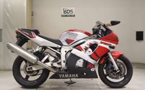YAMAHA YZF-R6 1999 RJ031