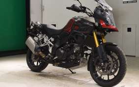 SUZUKI Vｽﾄﾛｰﾑ1000A 2014 VU51A