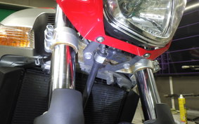 SUZUKI GSR600 2007