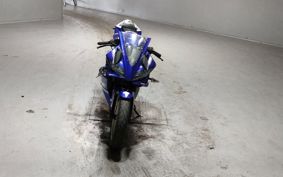 YAMAHA YZF-R125 RE06