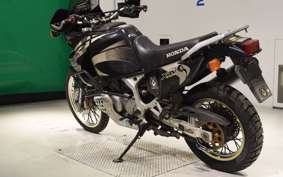 HONDA AFRICA TWIN 750 2001