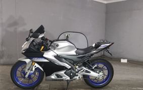 YAMAHA YZF-R15M RG67