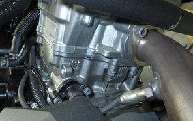 SUZUKI Vｽﾄﾛｰﾑ1000XTA 2019 VU51A