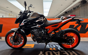 KTM 890 DUKE GP TU940