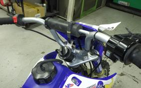 YAMAHA TT-R50 E CA01W
