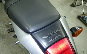 HONDA VTR 250 Gen. 2 MC33