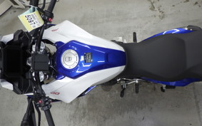 BMW F900XR 2025