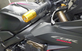 HONDA CBR650R 2019 RH03