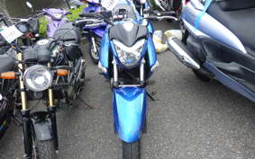 SUZUKI GSR250