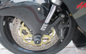 SUZUKI GSX-1300R HAYABUSA 2001 GW71A