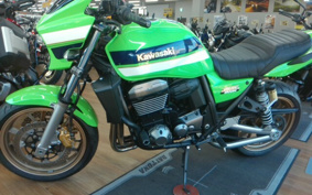 KAWASAKI ZRX1200 DAEG 2012 ZRT20D