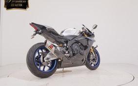 YAMAHA YZF-R1 M 2018