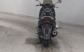 YAMAHA MAJESTY 125 SE22