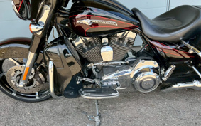 HARLEY FLHXSE CVO 2010 PZ8