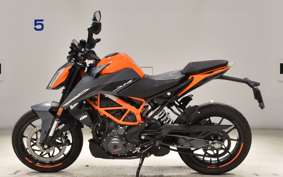 KTM 390 DUKE 2024