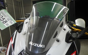 SUZUKI GSX250 R
