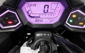 HONDA NM4 VULTUS -02 2015 RC82