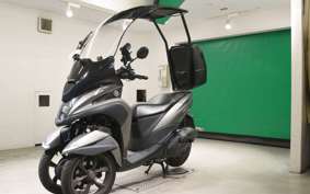 YAMAHA TRICITY 125 A  ヤネツキ 2002 SEC1J