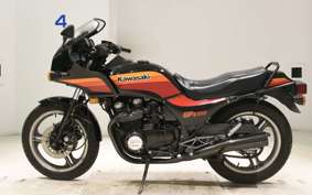 KAWASAKI GPZ550 2001