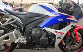HONDA CBR600RR ABS 2011 PC40