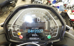TRIUMPH STREET TRIPLE R 2023