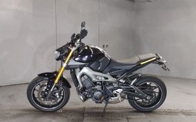YAMAHA MT-09 RN34J
