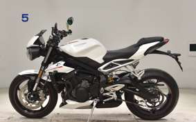 TRIUMPH STREET TRIPLE RS 2019