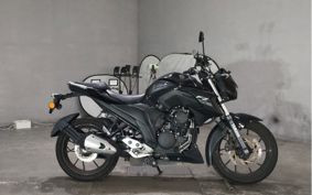 YAMAHA FZ25 RG69