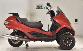 PIAGGIO MP3 250