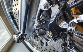 HARLEY FLSTC 2004 BJY