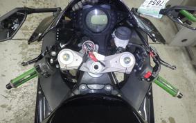 KAWASAKI ZX 10 NINJA R 2018 ZXT00D