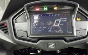 HONDA VFR800X 2015