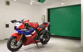 HONDA CBR1000RR RSP 2024 SC82