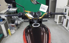 KAWASAKI Z900RS 2019 ZR900C