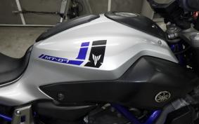 YAMAHA MT-07 RM07J